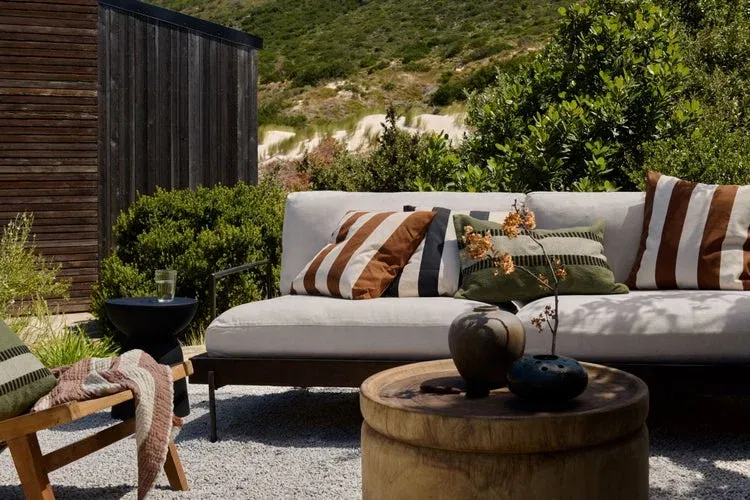 🏠 قسم H&M Home – ديكور راقٍ بأسعار منافسة - H&M