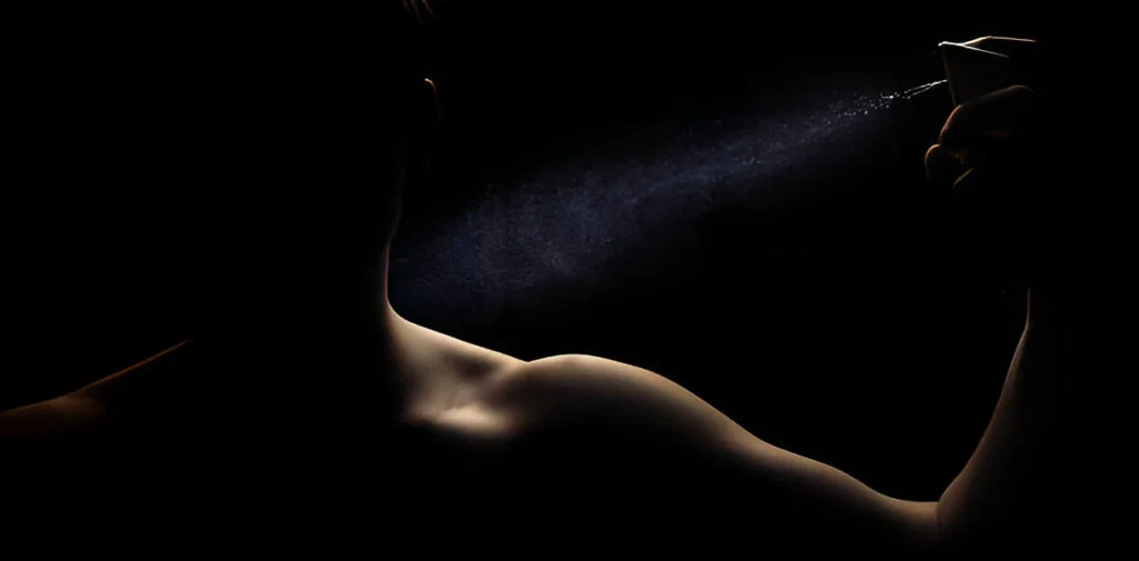 كيفية استخدام مزيل العرق بشكل صحيح