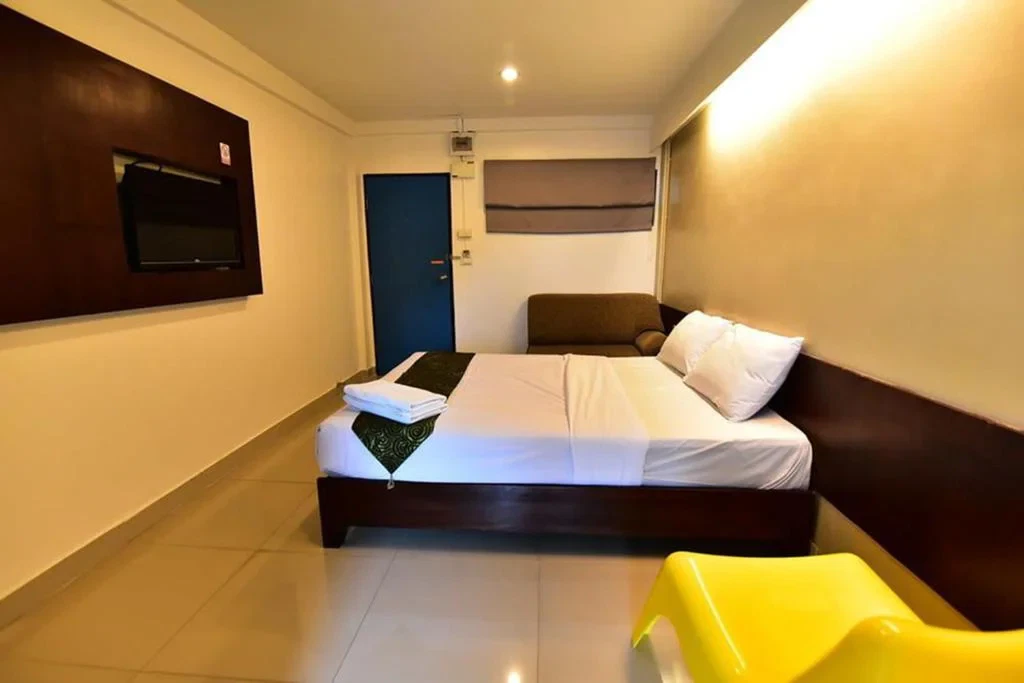 بيت شباب إل 42 مطار سوفارنابومي (L42 Hostel Suvarnabhumi Airport)