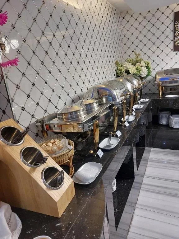 Top High Airport Link Hotel