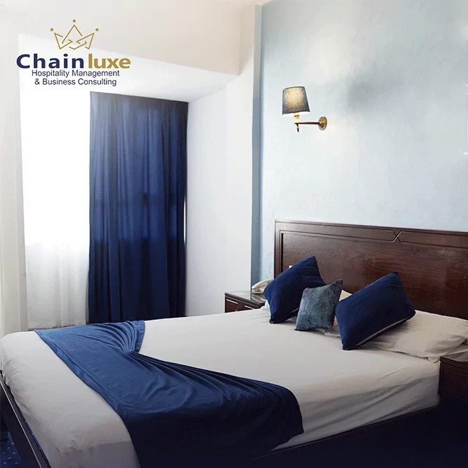 إقامة ليلة شاملة الإفطار في قلب الإسكندرية في فندق آمون، الاسكندرية