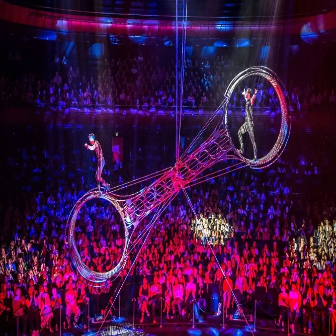 سيرك فانتزيا