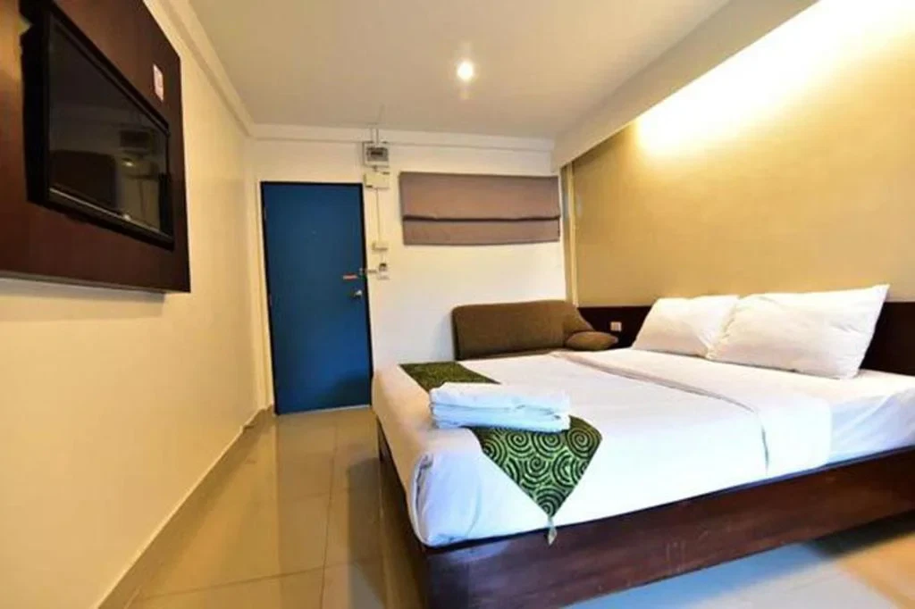 بيت شباب إل 42 مطار سوفارنابومي (L42 Hostel Suvarnabhumi Airport)
