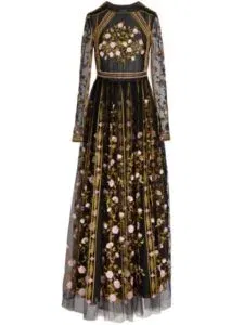 تشكيلة فارفيتش من الفساتين: عالم من الأناقة ينتظركِ