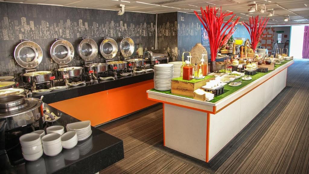 Le Fenix Sukhumvit
