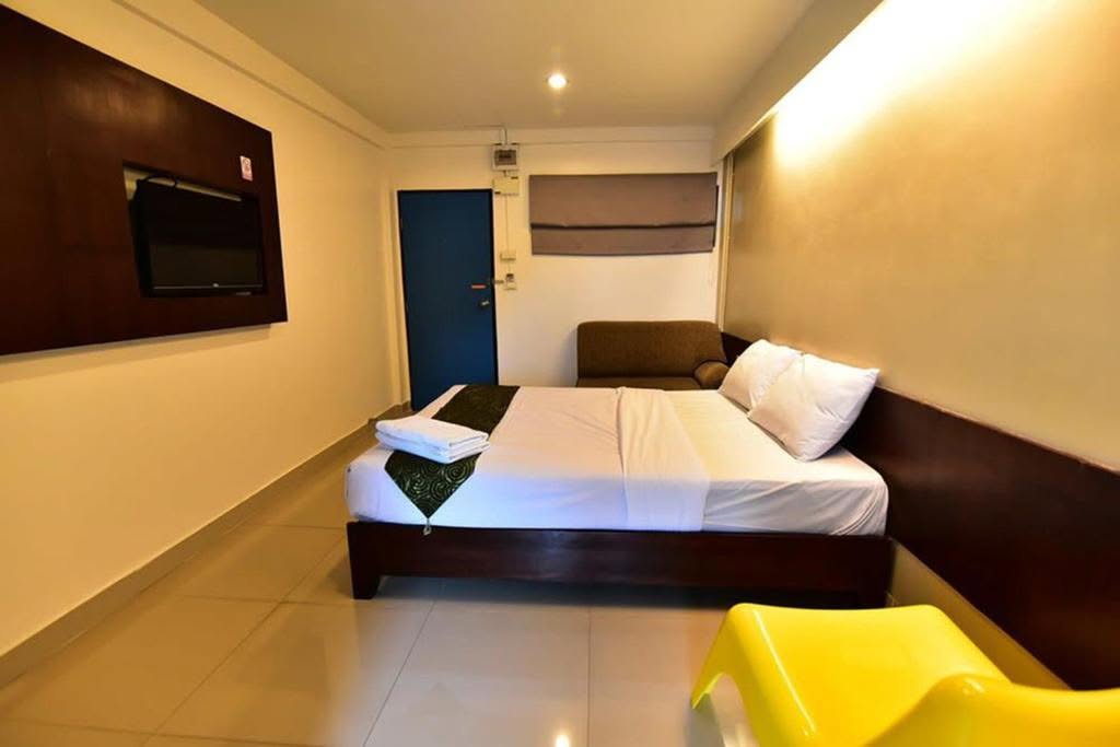بيت شباب إل 42 مطار سوفارنابومي (L42 Hostel Suvarnabhumi Airport)