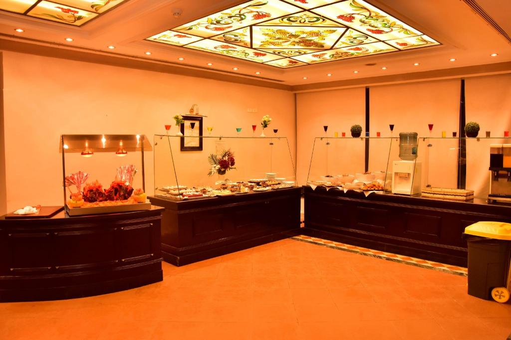 منتجع دايف إن (Dive Inn Resort)